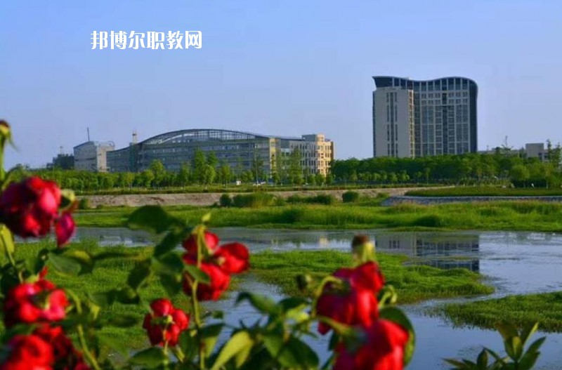 鎮(zhèn)平縣工藝美術中等職業(yè)學校2021年招生辦聯(lián)系電話