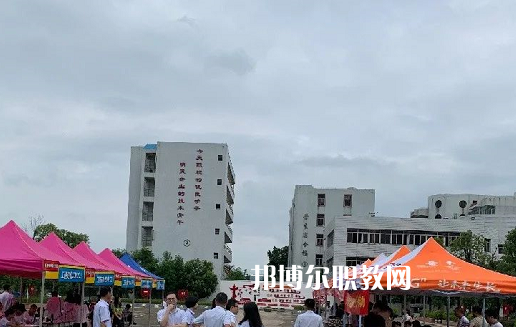 汕頭潮陽建筑職業(yè)技術(shù)學(xué)校2021年學(xué)費(fèi)、收費(fèi)多少