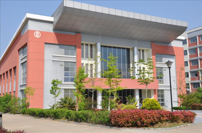 江蘇省東海中等專業(yè)學(xué)校怎么樣、好不好
