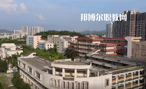 鶴山職業(yè)技術(shù)學(xué)校2021年學(xué)費(fèi)、收費(fèi)多少