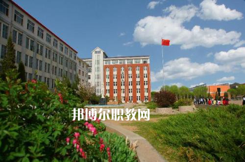 成都青蘇職業(yè)中專學校2021年招生錄取分數(shù)線