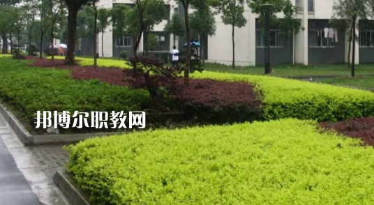 安徽工商行政管理學(xué)校2021年學(xué)費(fèi)、收費(fèi)多少