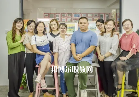 南京商業(yè)學(xué)校怎么樣、好不好