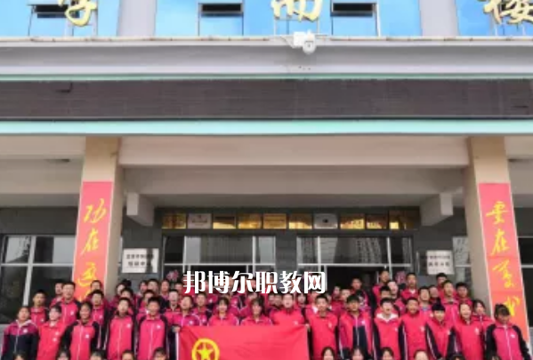 定西高級職業(yè)技術(shù)學(xué)校2022年報(bào)名條件、招生要求、招生對象 