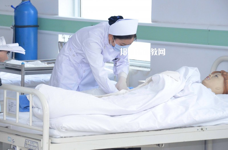 秦皇島水運衛(wèi)生學(xué)校2022年招生辦聯(lián)系電話