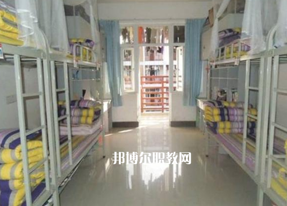 貴陽(yáng)市經(jīng)濟(jì)貿(mào)易中等專業(yè)學(xué)校2022年宿舍條件