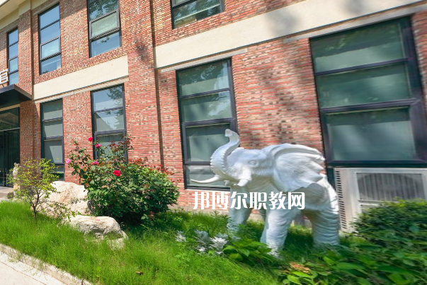 西安萬象職業(yè)中學(xué)2022年報名條件、招生要求、招生對象