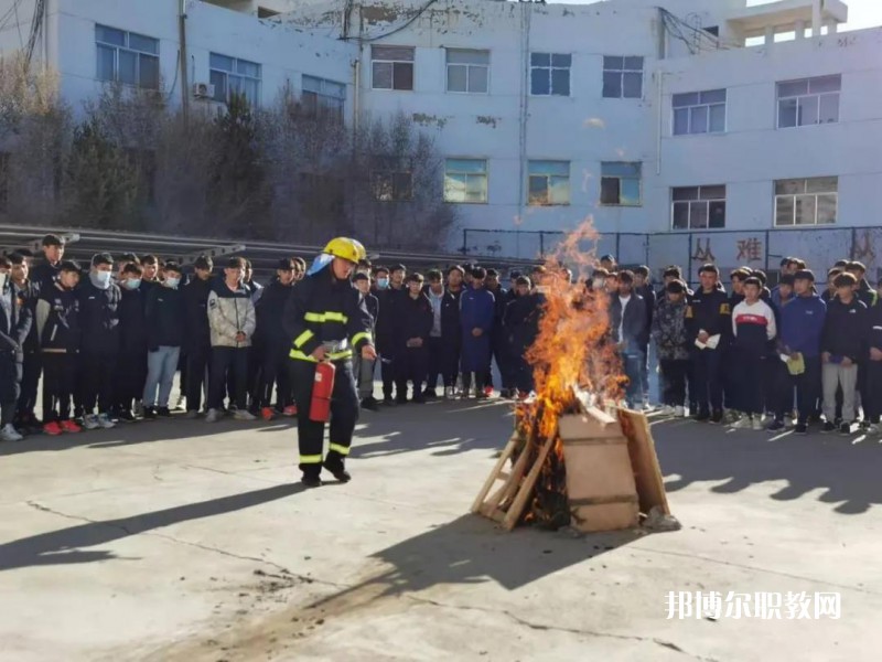 嘉峪關(guān)體育運(yùn)動學(xué)校2022年報名條件、招生要求、招生對象