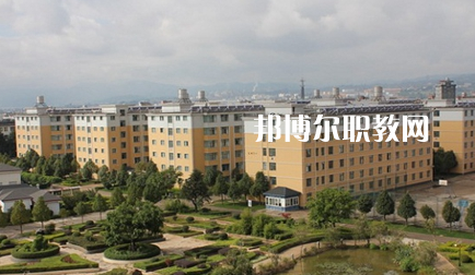 黔西南州機(jī)電技工學(xué)校2022年招生辦聯(lián)系電話(huà)