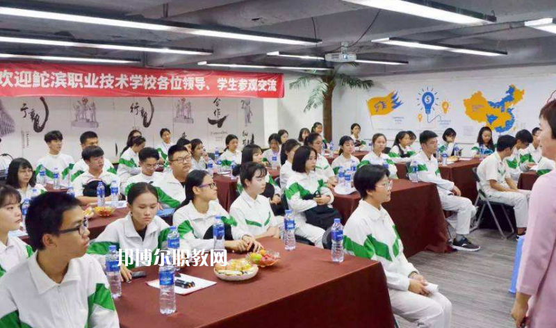 汕頭鮀濱職業(yè)技術(shù)學校2022年報名條件、招生要求、招生對象