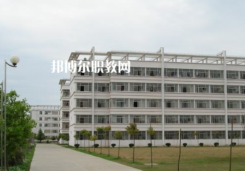 江蘇建湖中等專業(yè)學(xué)校2022年報名條件、招生要求、招生對象