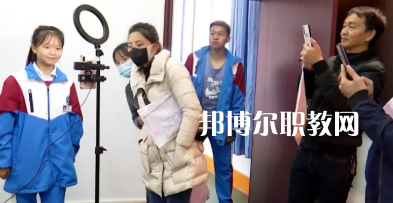 平塘中等職業(yè)學(xué)校2022年報(bào)名條件、招生要求、招生對(duì)象