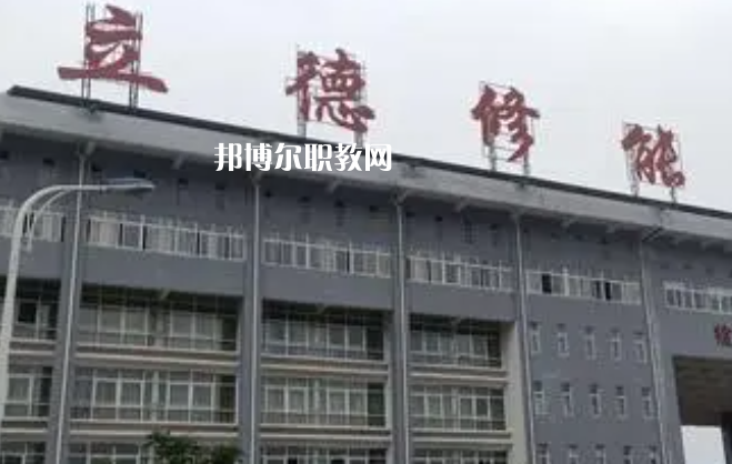 貴州興仁民族職業(yè)技術(shù)學(xué)校2022年報(bào)名條件、招生要求、招生對象