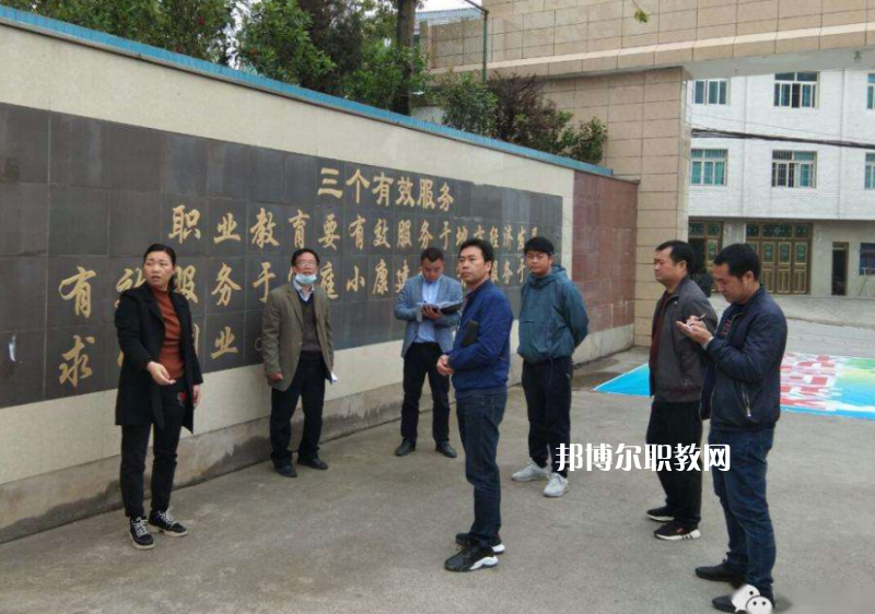三穗縣中等職業(yè)學(xué)校2022年報(bào)名條件、招生要求、招生對(duì)象