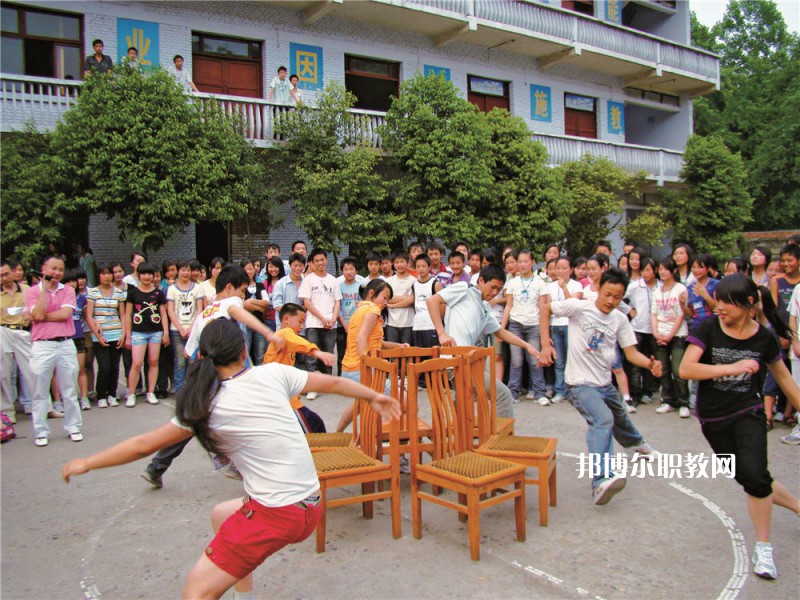 資中電子工程學(xué)校怎么樣、好不好