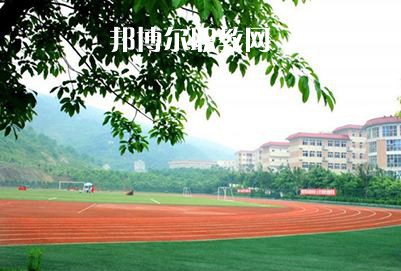 西安2022年上完中?？梢陨洗髮? width=