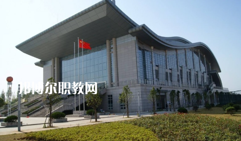 武漢體育運(yùn)動(dòng)學(xué)校2022年報(bào)名條件、招生要求、招生對(duì)象