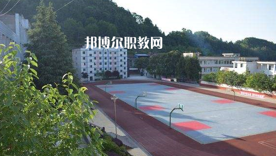 平昌縣西興職業(yè)中學(xué)2022年怎么樣、好不好