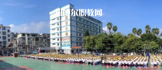 廣西梧州農(nóng)業(yè)學(xué)校2022年報(bào)名條件、招生要求、招生對象