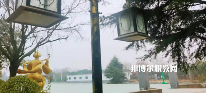 西安商貿(mào)科技技術(shù)學(xué)校2023年怎么樣、好不好