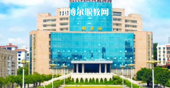 福建高職?？圃盒Ｅ琶?7強