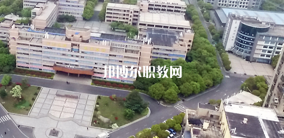 江蘇聯(lián)合職業(yè)技術(shù)學(xué)院無錫機(jī)電分院怎么樣、好不好(2023參考)