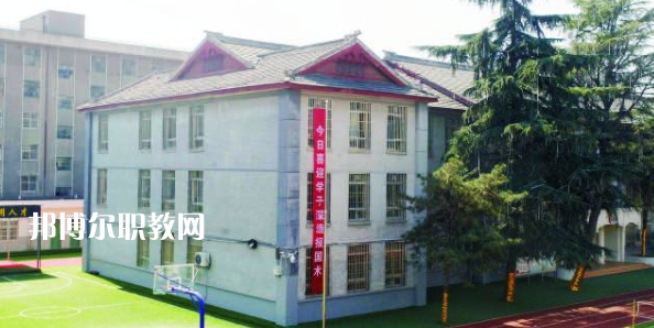 咸陽未來科技職業(yè)學(xué)校地址在哪里，哪個(gè)地區(qū)，哪個(gè)城市?