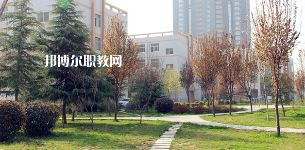 渭南技師學(xué)院地址在哪里，哪個(gè)地區(qū)，哪個(gè)城市?