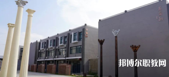石家莊新藝學(xué)校怎么樣、好不好