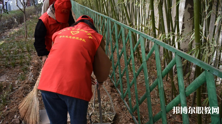 洛陽(yáng)市中等職業(yè)學(xué)校高新校區(qū)怎么樣、好不好