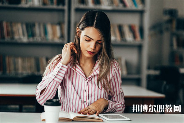 廣東哪里的中職學校能讀藥劑專業(yè)