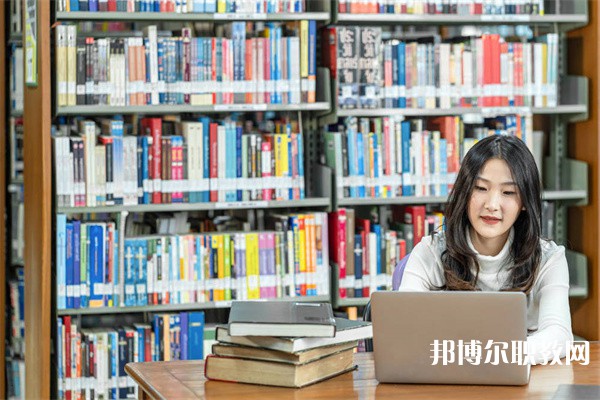 廣東哪里的中職學校能讀計算機網(wǎng)絡運用專業(yè)