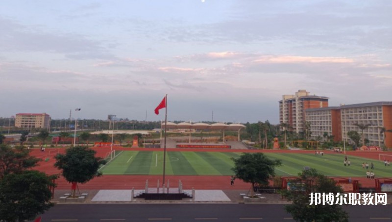 貴港市白云職業(yè)技術(shù)學校怎么樣、好不好