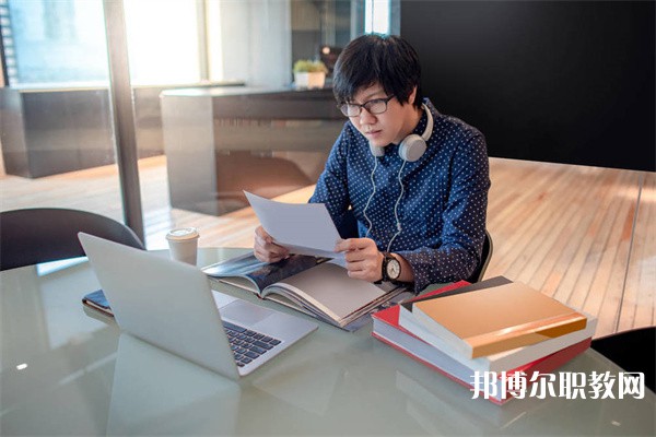 廣西哪里的中職學(xué)校能讀音樂(lè)專(zhuān)業(yè)