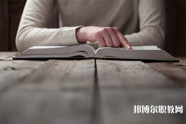 廣西哪里的中職學校能讀電子電器應(yīng)用維修專業(yè)