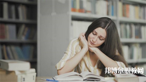 廣西哪里的中專學校能讀轎車運用與維修專業(yè)