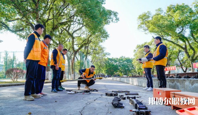 甘肅2025年職高和鐵路學(xué)校哪個好