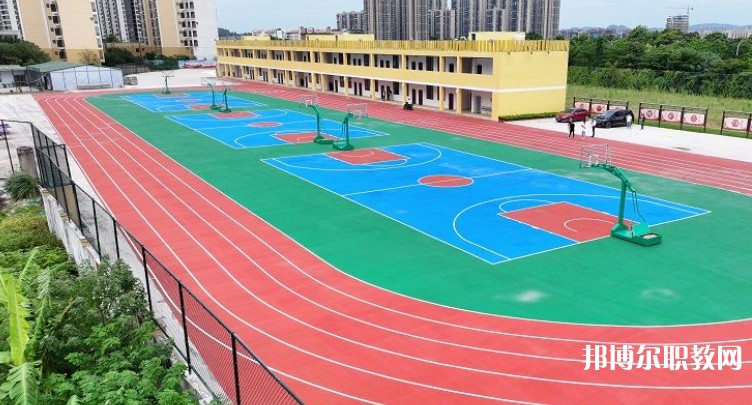 2025廣西輕工技師學(xué)院預(yù)備技師班招生計劃 招生人數(shù)是多少(附要求、條件、對象)