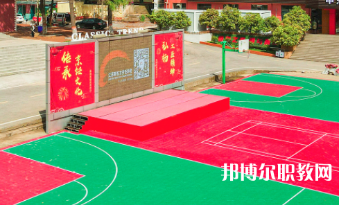 2025自貢中專學(xué)校最新排名前三名單