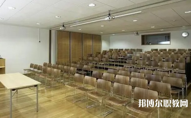 成都2025年鐵路學(xué)校哪個(gè)專業(yè)比較好